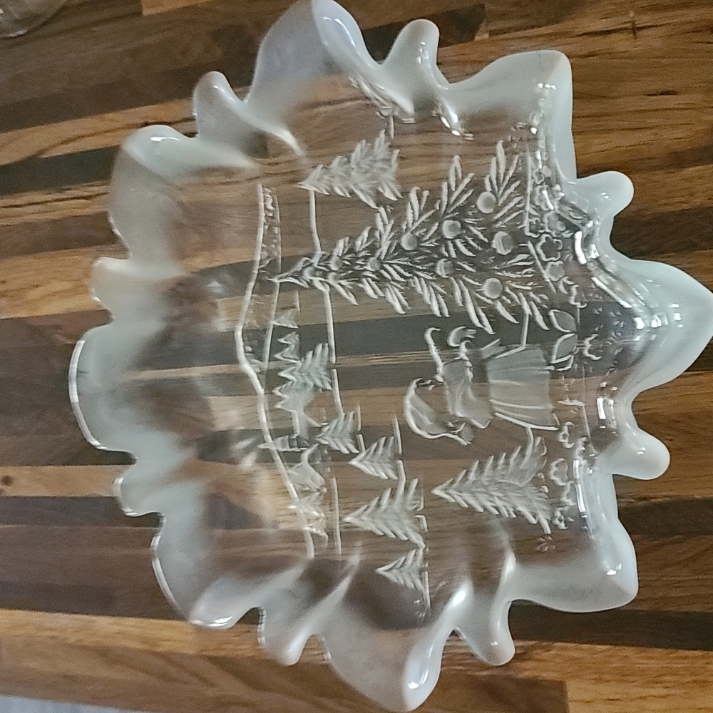 Vintage Mikasa Christmas Story Frosted Glass Bonbon Bowl Candy Dish